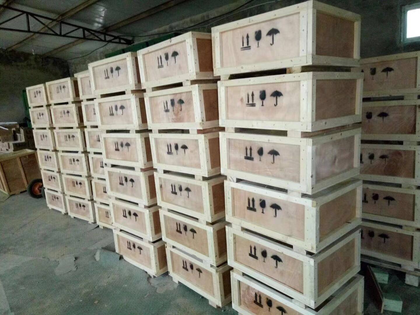 江苏苏州客户制作木包装箱(图2)