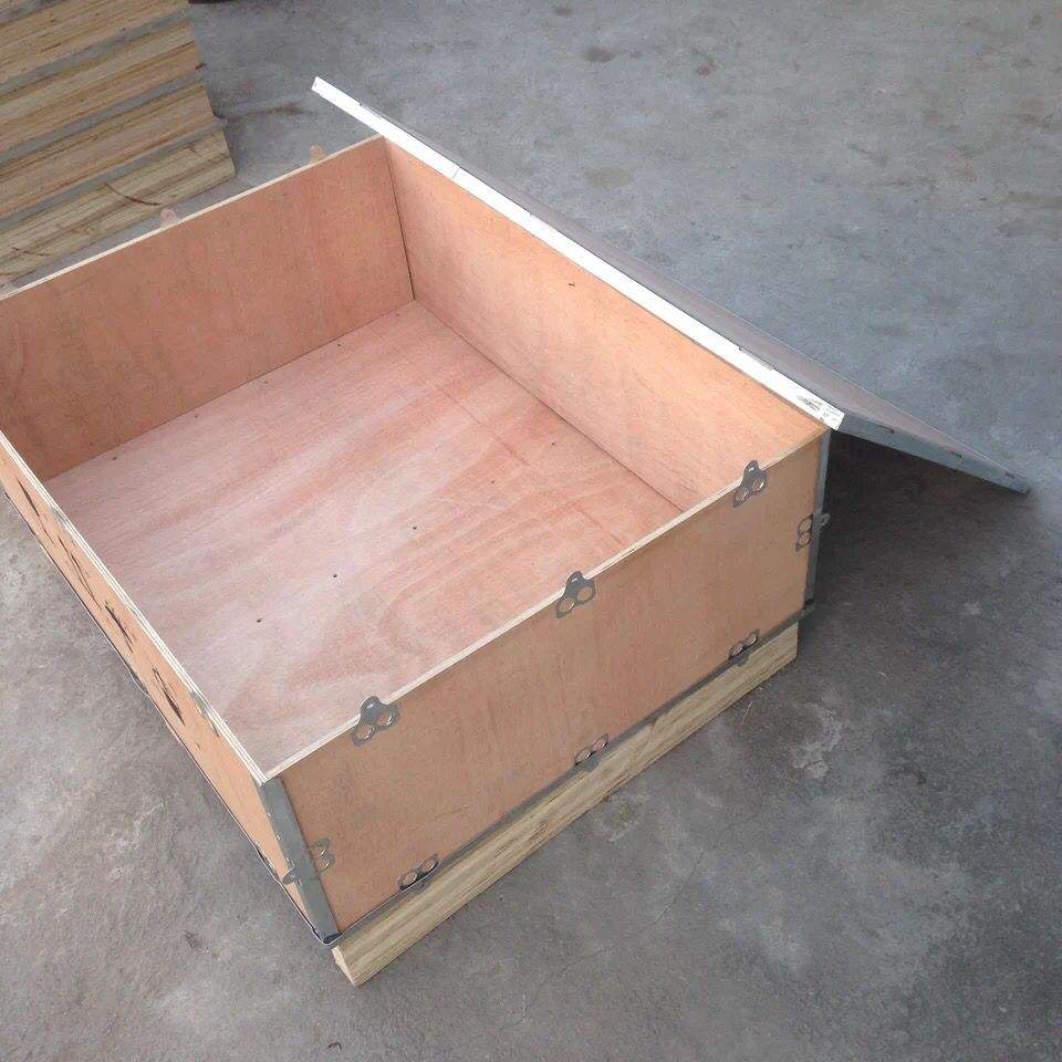 天津客户制作钢带木箱(图2)